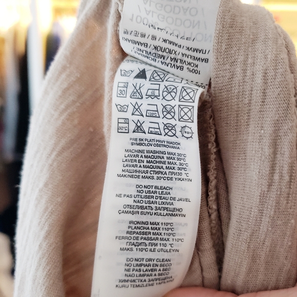 Adorable MANGO Tan Tee Detachable Necklace Top Short Sleeve Crewneck Shirt - Picture 6 of 9